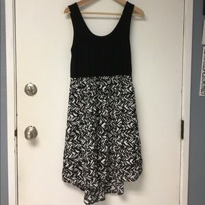 Black and white print dress